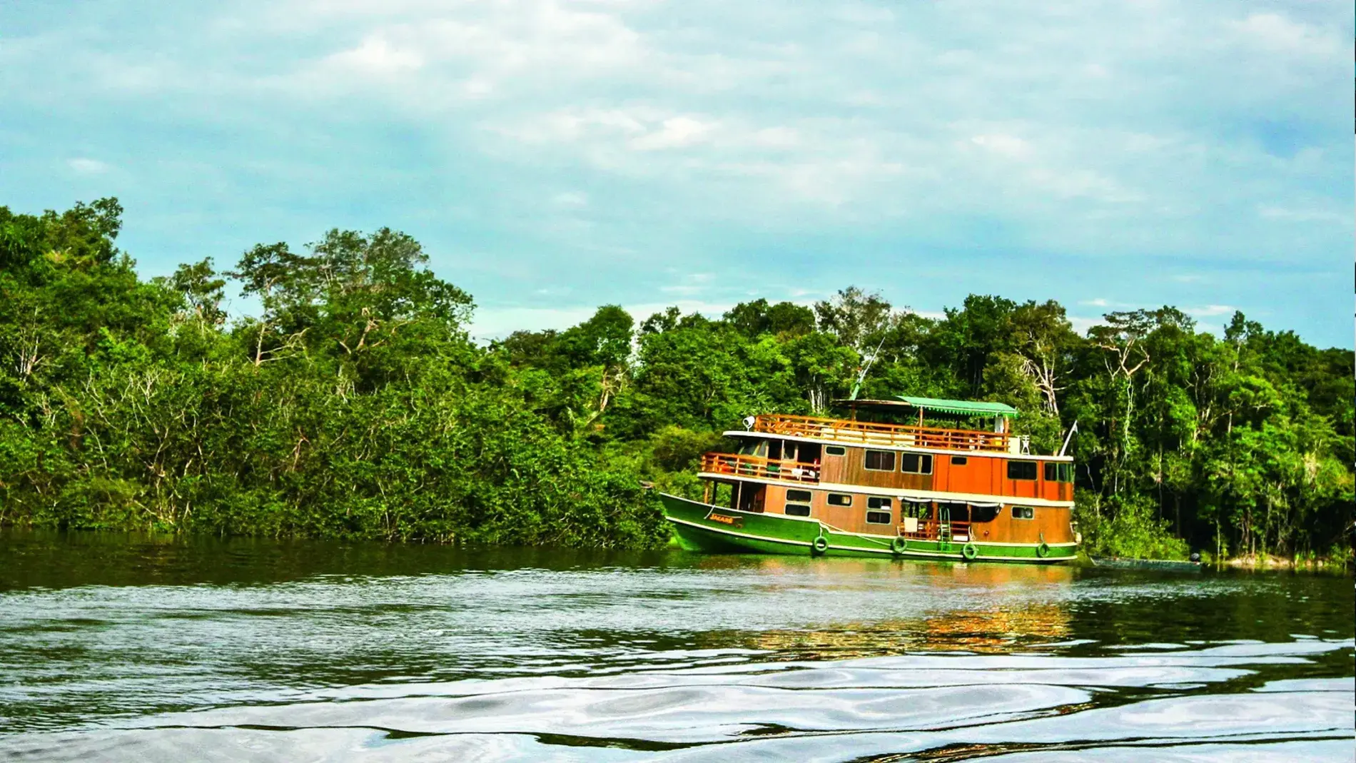 explora con laura, turismo, pasadias, transporte en ibagué, colombia