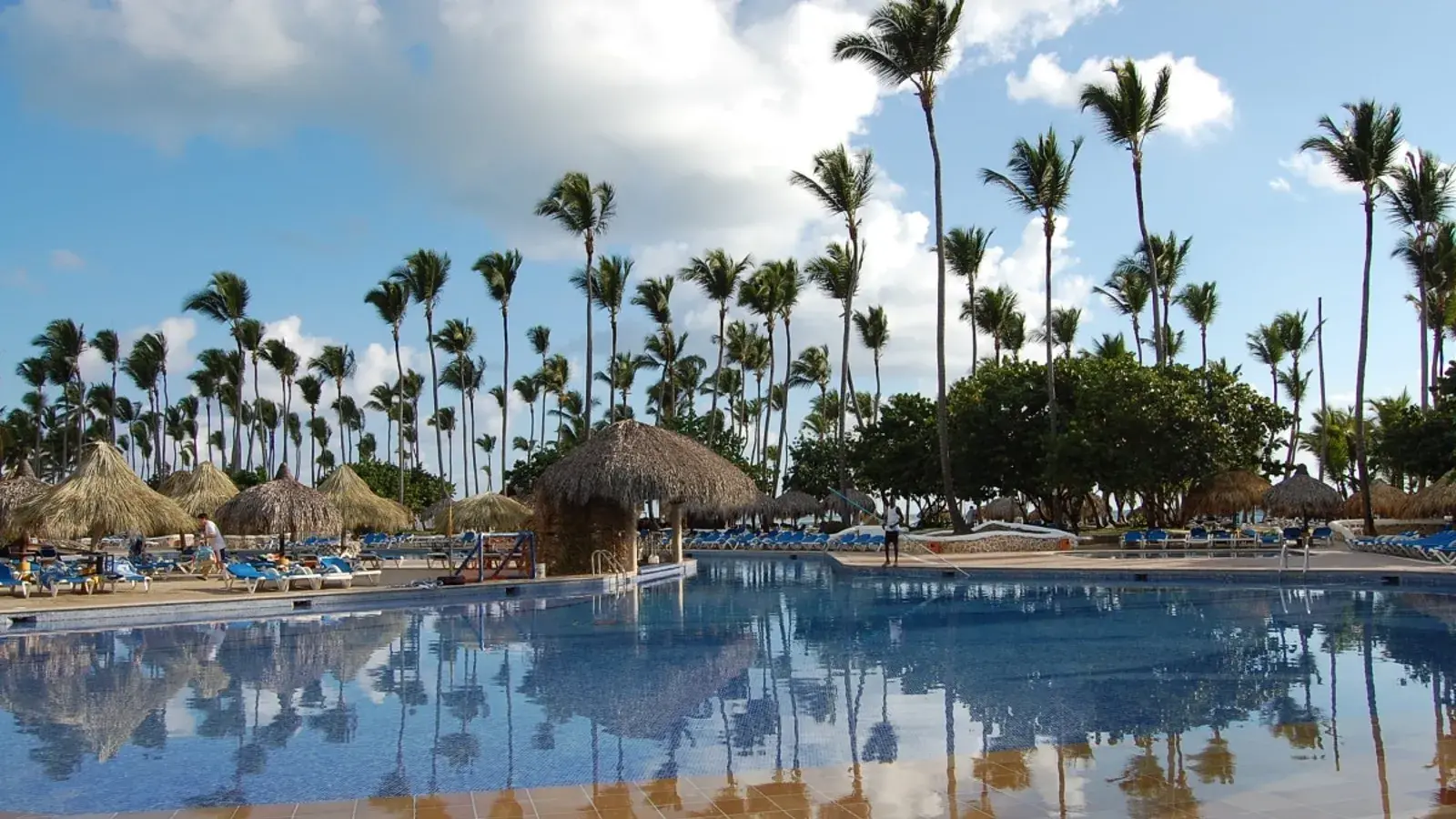 VIAJA CON LAURA, turismo, pasadias, transporte en ibagué, colombia